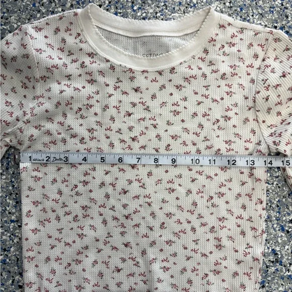 PacSun White and Red Floral Long Sleeve Tee - Picture 5 of 7